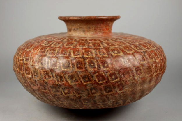 Colima Cantero vessel of corn offering